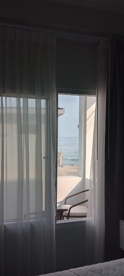 Tramonto Boutique Hotel Ла-Сейба Экстерьер фото